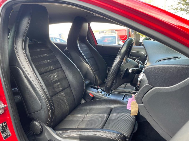 MERCEDES-BENZ GLA CLASS