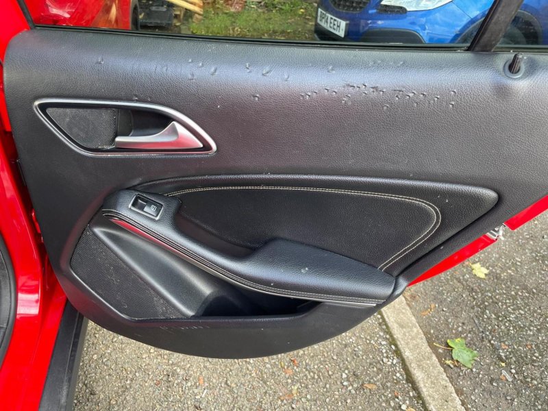 MERCEDES-BENZ GLA CLASS