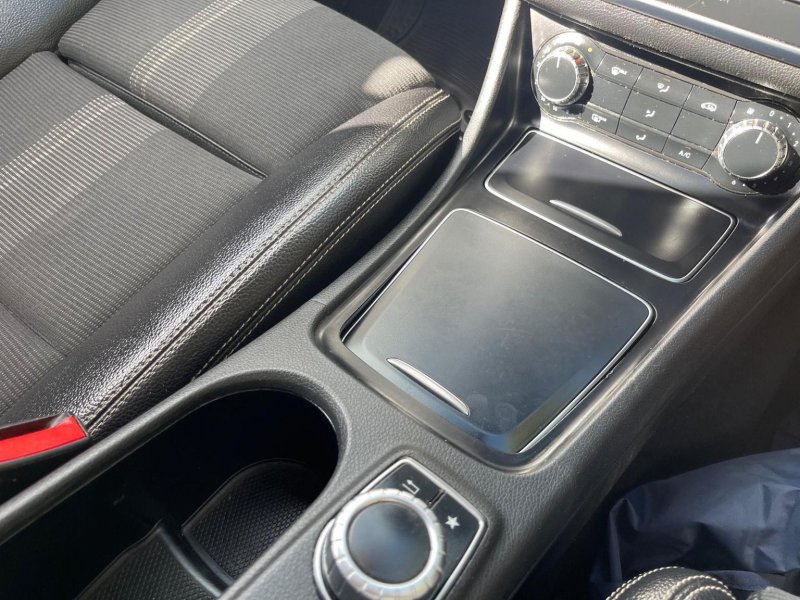 MERCEDES-BENZ GLA CLASS