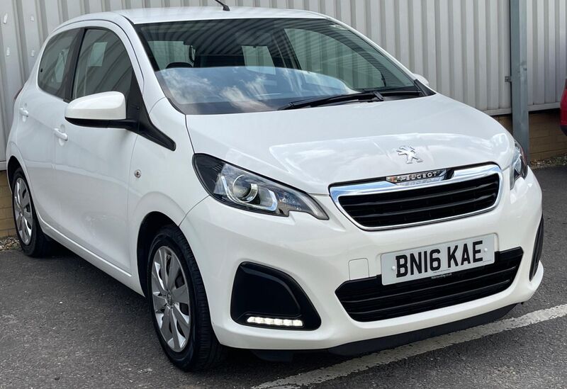PEUGEOT 108