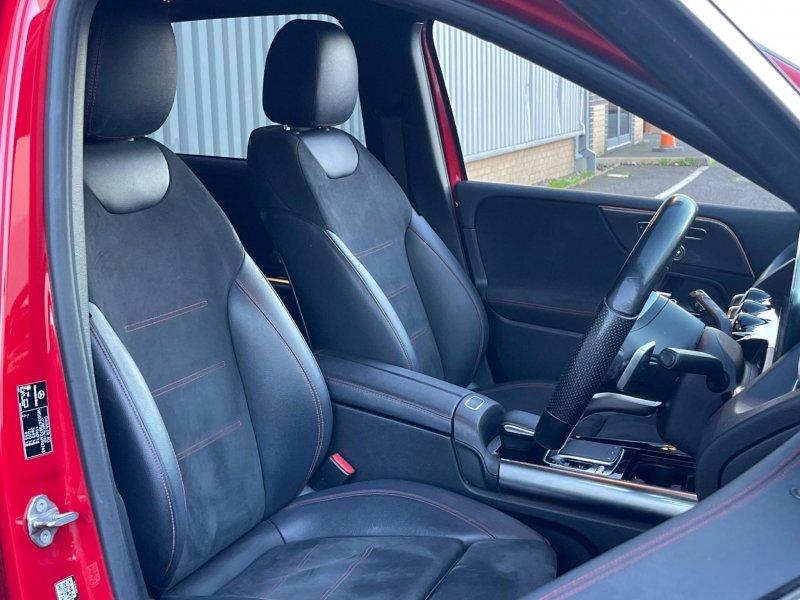 MERCEDES-BENZ B CLASS