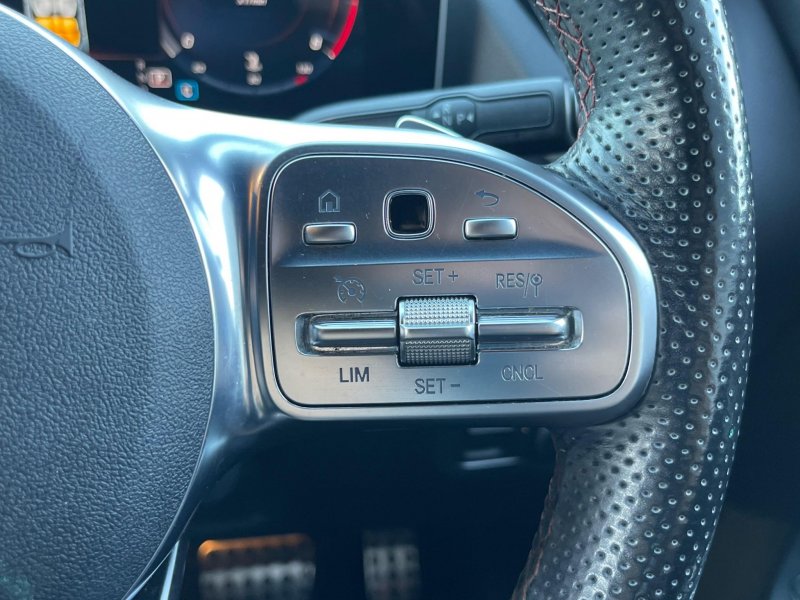 MERCEDES-BENZ B CLASS