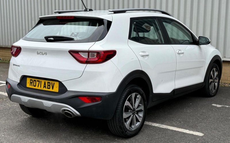 KIA STONIC