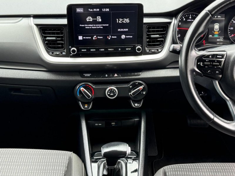 KIA STONIC
