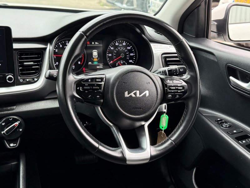 KIA STONIC