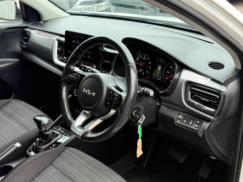 KIA STONIC