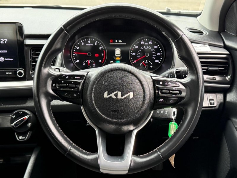 KIA STONIC