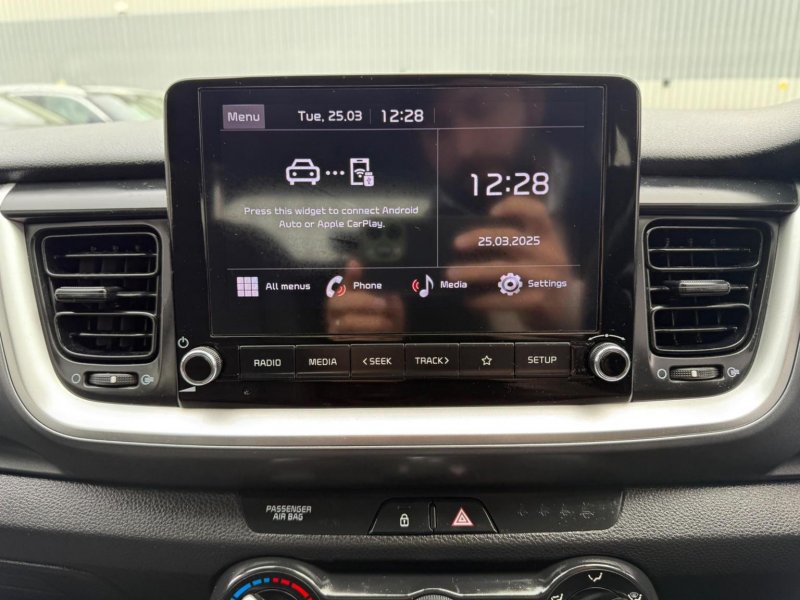 KIA STONIC