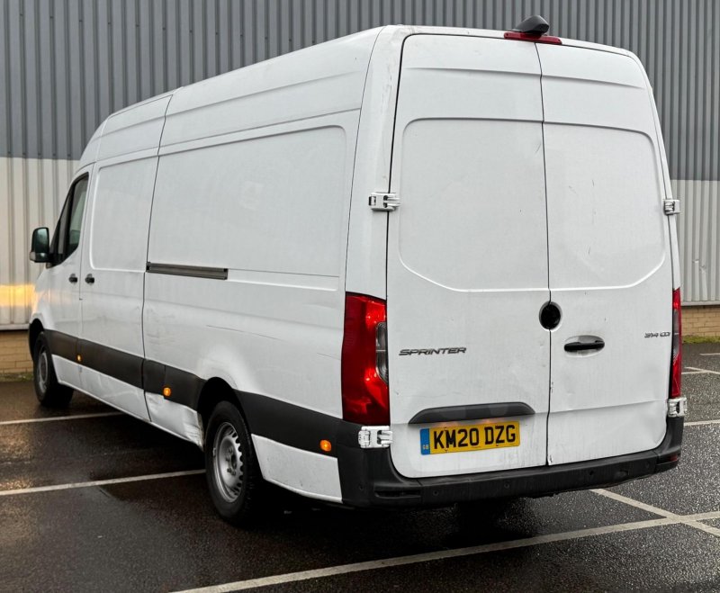 MERCEDES-BENZ SPRINTER