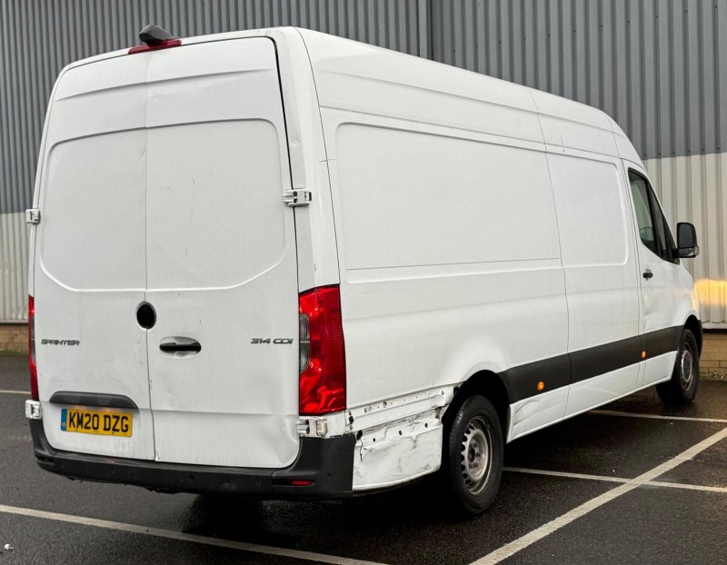 MERCEDES-BENZ SPRINTER