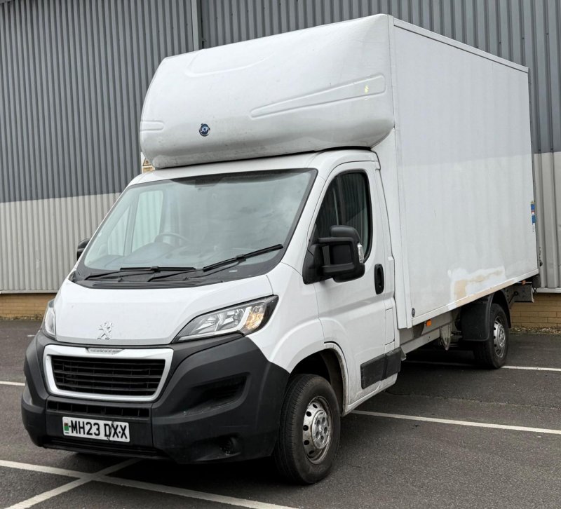 PEUGEOT BOXER