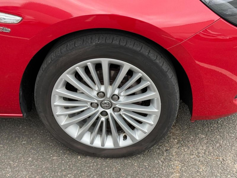VAUXHALL ASTRA