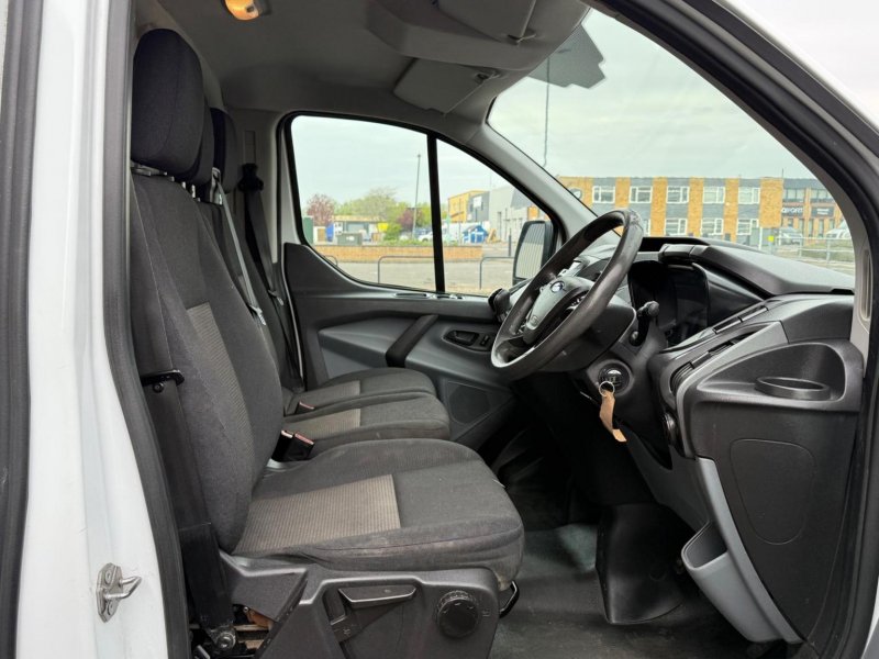 FORD TRANSIT CUSTOM