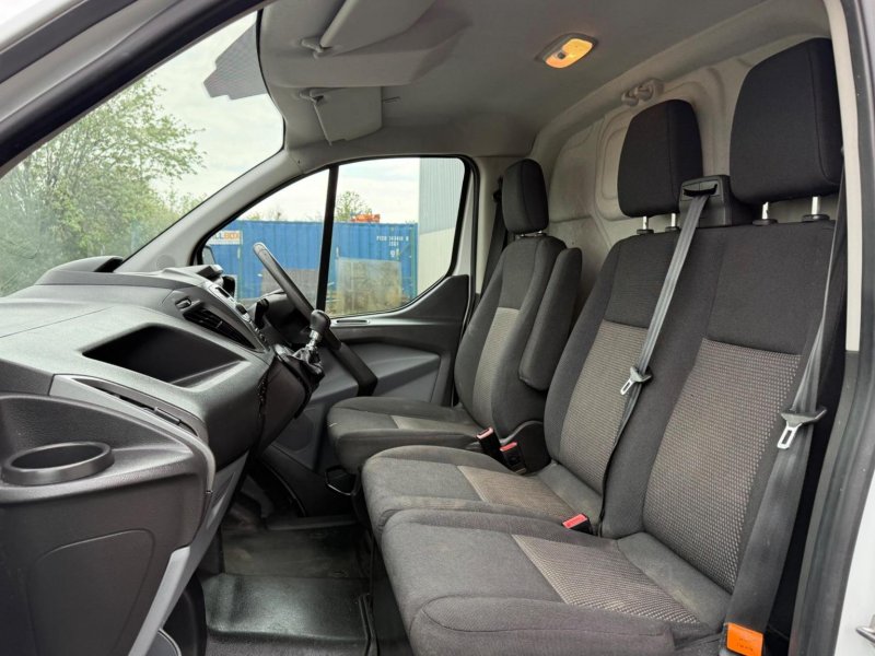 FORD TRANSIT CUSTOM