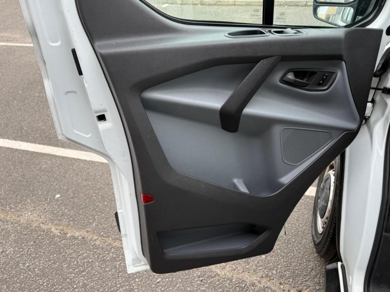 FORD TRANSIT CUSTOM
